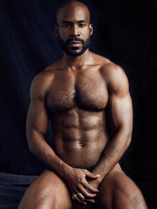 Sex Black muscle nips and feet pictures