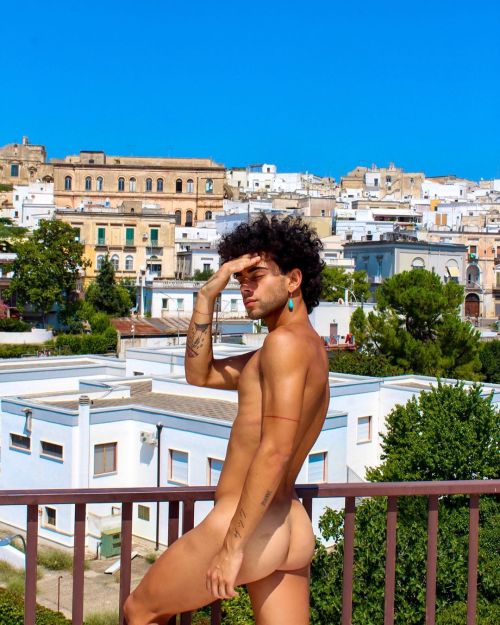 Le chiappe chiare #gayboy #apulia #summervibes #bodypositive #gayitalia (at Puglia, Italy) https: