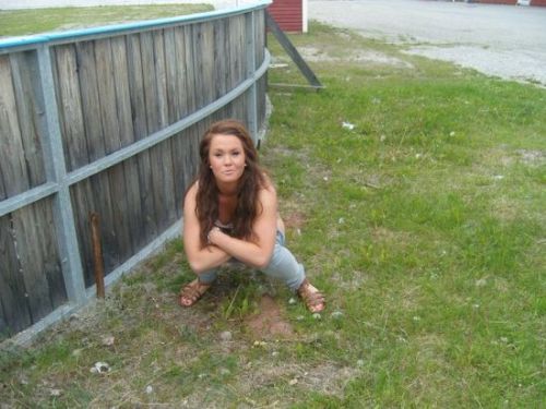 Dating for wet sex lovers girls caught peeing pics pic uploaded by members