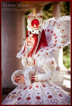 Trinity Blood: Queenly Esther by Astarohime