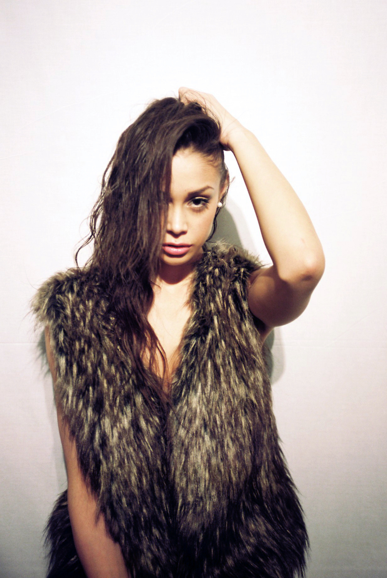 idzonly:  @youngnicci 1 