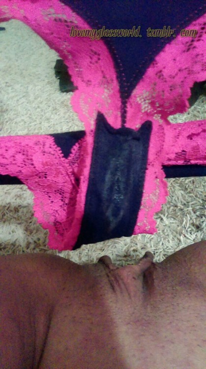 lovemyglassworld:  Pussy and cream. To order email barbieworldejz@yahoo.com      #selling dirty panties