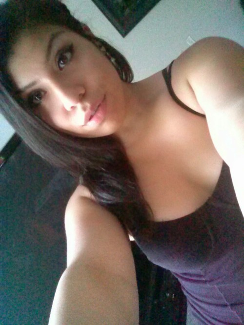 highlibidoo:  That flat screen in the background though.