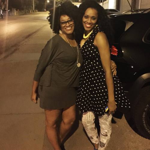 Me and @naturallykinkymommy #laterpost #sisters it&rsquo;s so cool to have a #sister that is super