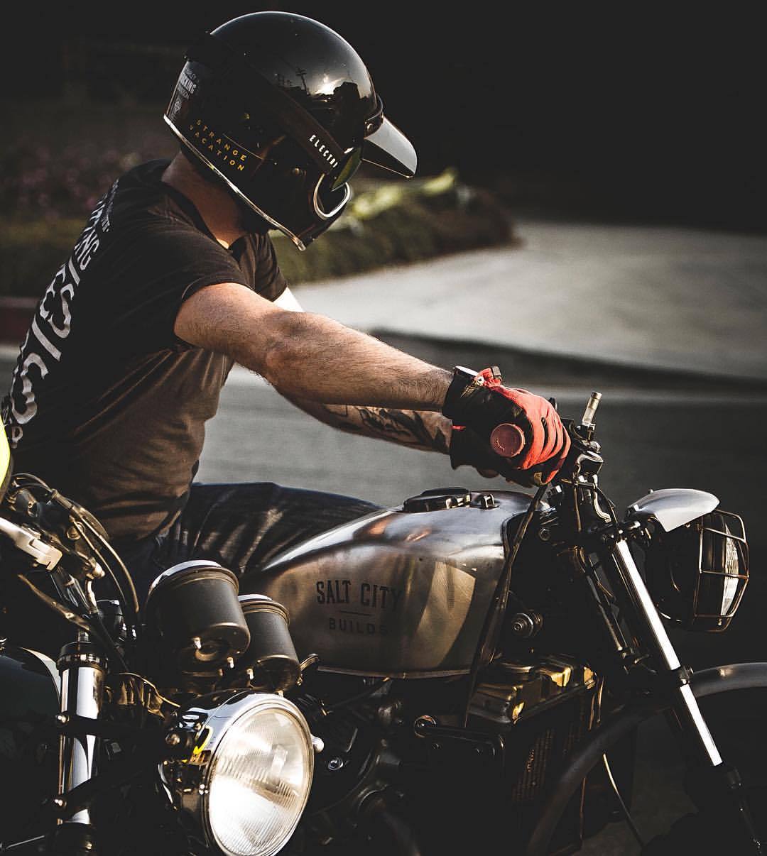 oldschoolbikes:  zachiatrist:  I can’t get enough of my @griftercompanyusa X @godspeedco