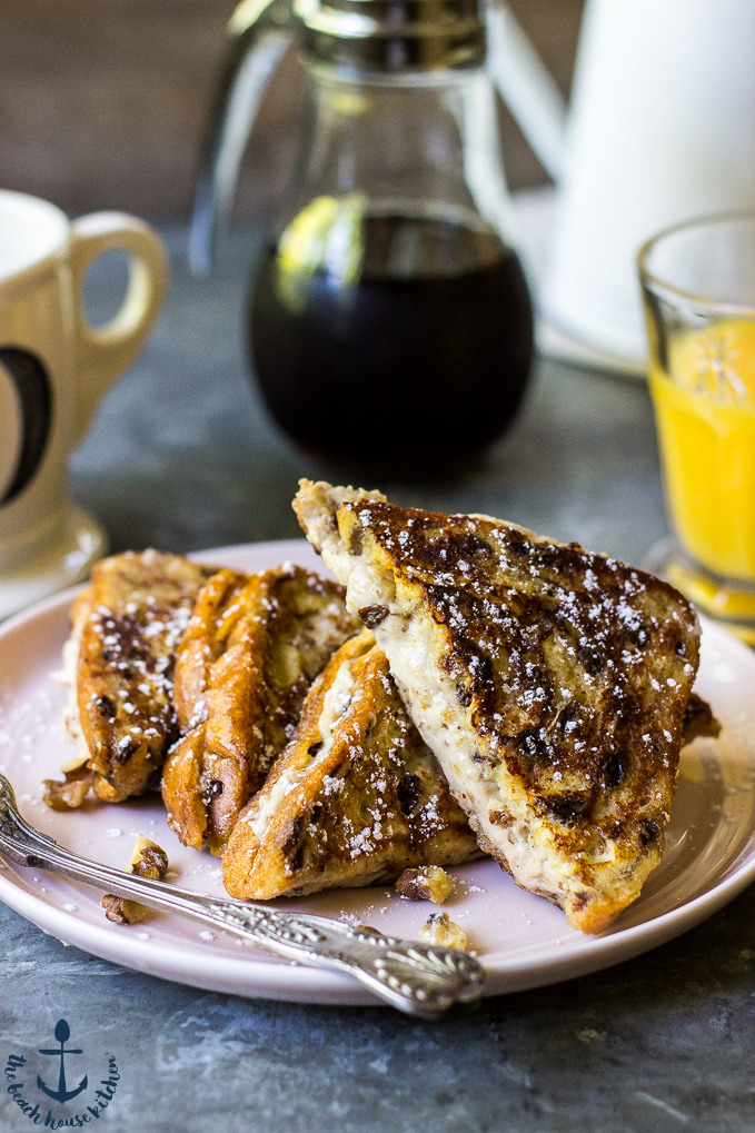 fullcravings:  Walnut Cinnamon Cream Cheese Stuffed French Toast   Like this blog?