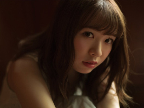 46pic:  Miria Watanabe - BUBKA