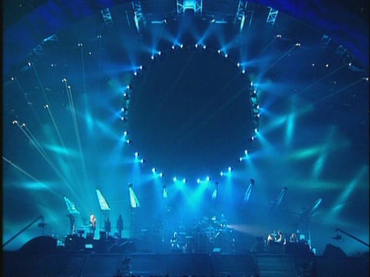 cwtae:   “The Great Gig In The Sky” – Pink Floyd, 1994. Performance from P.U.L.S.E.