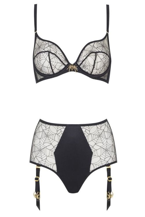 Agent Provocateur (50% off Summer sale now on)