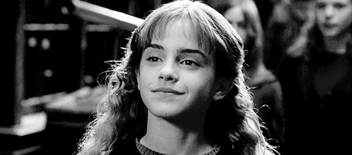 magicfolk:  Happy Birthday Hermione Jean Granger (19 September, 1979) 