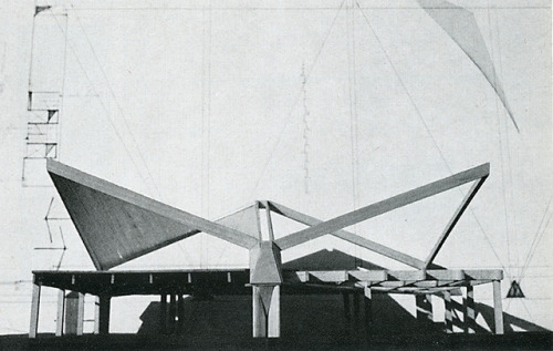 PrototypeCheij Gammachio &amp; DarvichStructural model studio for a canopy designed by M. Cheij Gamm