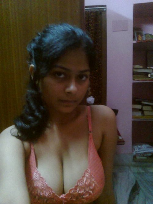 hunterkaamdev:  #Indian, #hotindian #Sexy #huge #boobs #breast #nip #clit #pussy #ass