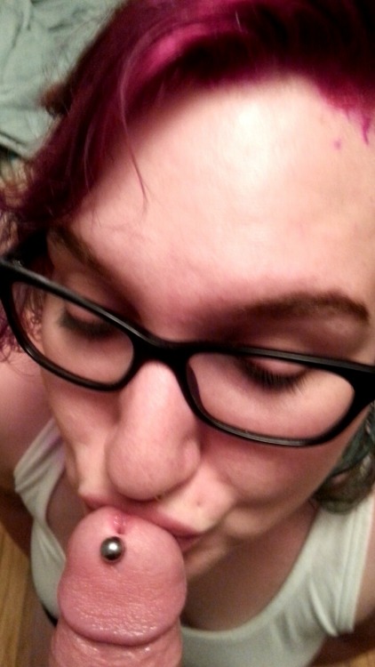 apadravya-piercing:  People will like your apadravya. They just don’t know it yet. So get one. 