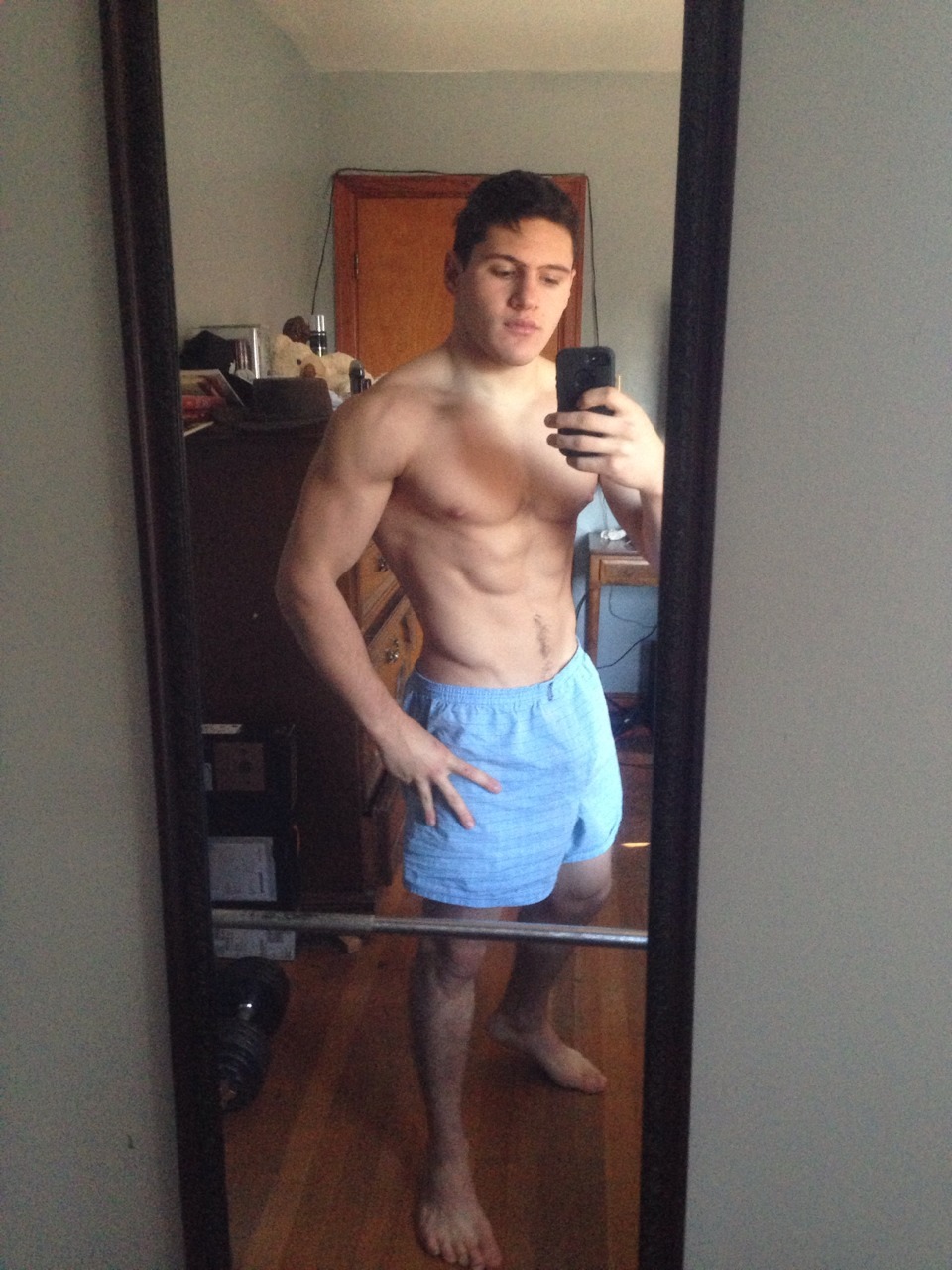 lifeofalifter:  Decided on a whim that I’m going to enter my first physique competition,