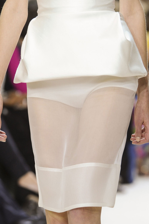 l-acus:  Giambattista Valli s/s 2013. 