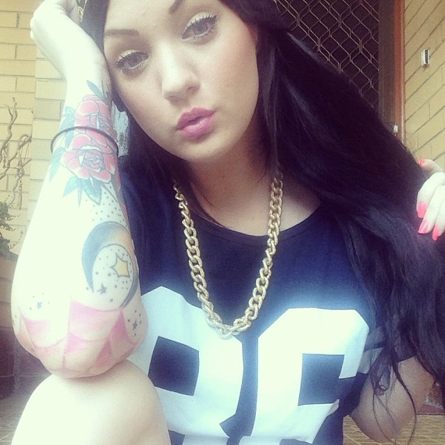  vorpalsuicide:  Another one from last night … Had a great night with all my babes