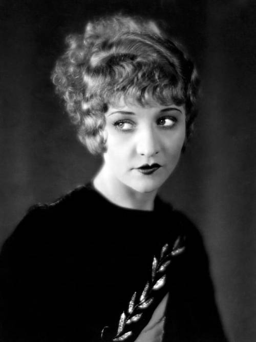 Betty Compson Nudes & Noises  