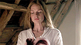 Rebecca Ferguson As Elizabeth Woodville In The White Queen (1.01)