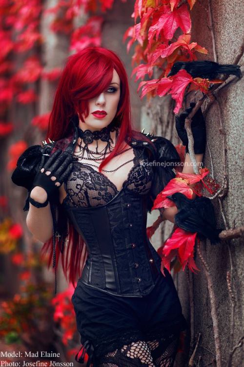 gothicandamazing:Photo: Josefine Jonsson photographyModel: Mad Elaine Welcome to Gothic and Amazing 