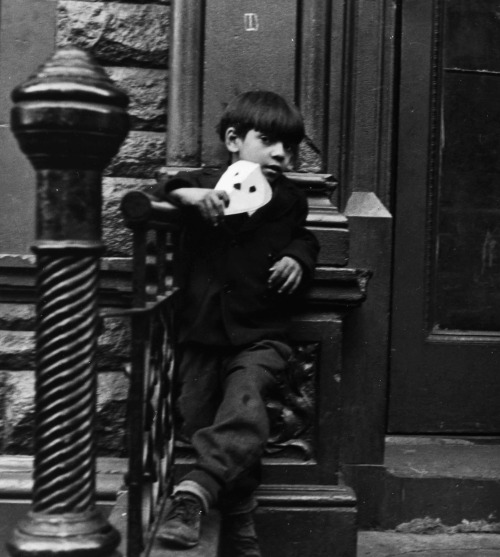 Helen Levitt. Boy with Mask. New York. C. 1940