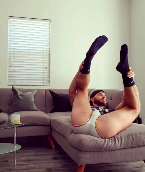 twetter: GayBareback1