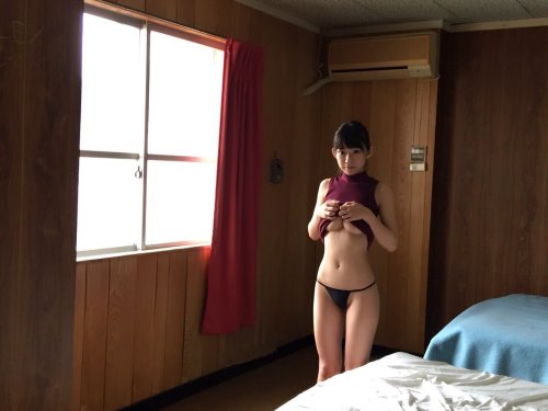 i-love-girls:   長澤茉里奈  (Marina Nagasawa)色んな意味で反則。 