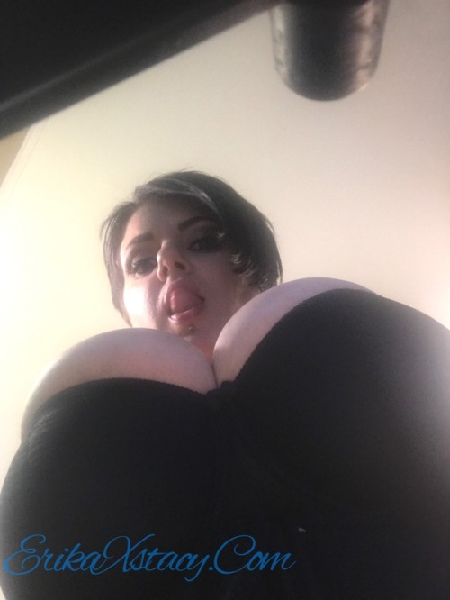 erikaxstacy: My new photoset is live. Login and enjoy! erikaxstacy.xxx/gallery/6756016/sexy-l