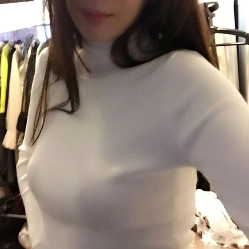hk-couple: Braless Friday Night. Heading to LKF. Care to join?