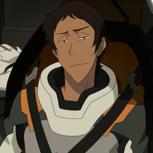 happykeef: i’m here to remind u all of how Extra beautiful lance was in the pilot ALSO!!!!!!!!