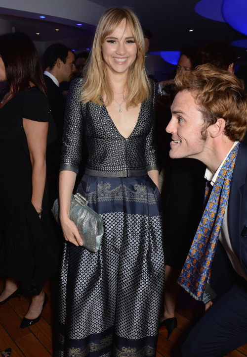 panempropaganda:  Jennifer Lawrence, Josh Hutcherson, Liam Hemsworth, Sam Claflin, and Julianne Moore all stopped by the Vanity Fair and Armani’s Cannes Film Festival party, hosted by Graydon Carter and Giorgio Armani at the luxe Hotel du Cap last night.