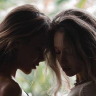 Sex lesbianlovekissing: pictures