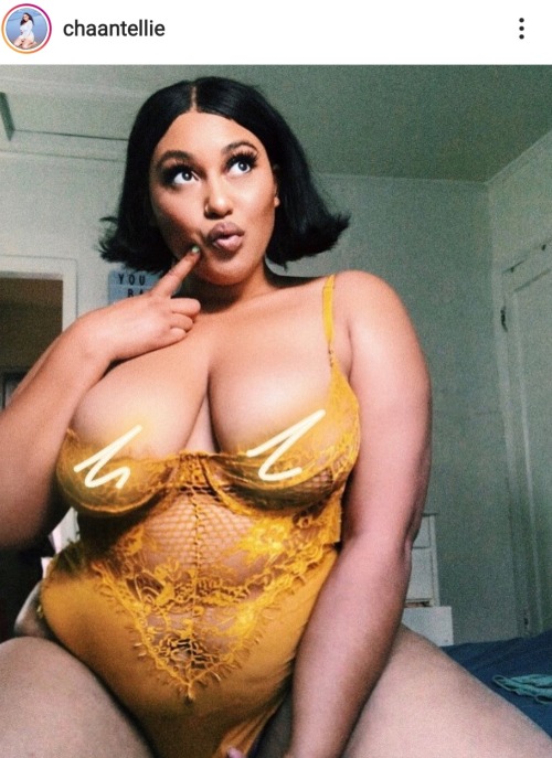 blackandcurvy: