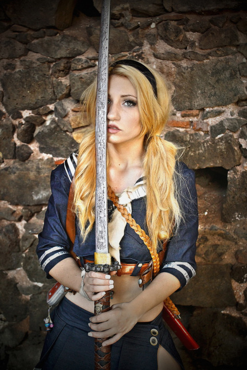 lillykiryan:  Hello! I found a great pic! Enjoy! See more on my blog: http://ift.tt/1Bm7mn4