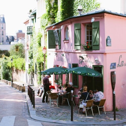 lilyadoreparis:Restaurant La Maison Rose, Montmartre, Paris.