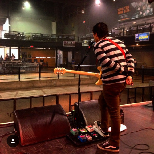 callmeblake: scorpioaes: @dick_douglas: “Mic check one two. #columbus #lcpavilion #tour #first