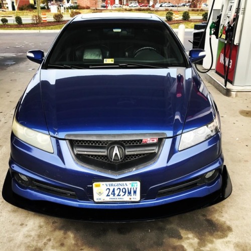 Thanks to @aero.aspect for the splitter. #unicorntl #kbpunicorn #acuratl #acura_tl_type_s #frontsplittergang #frontsplitter #princehallmason #phamason #ua7 #uasquad  (at Portsmouth, Virginia)