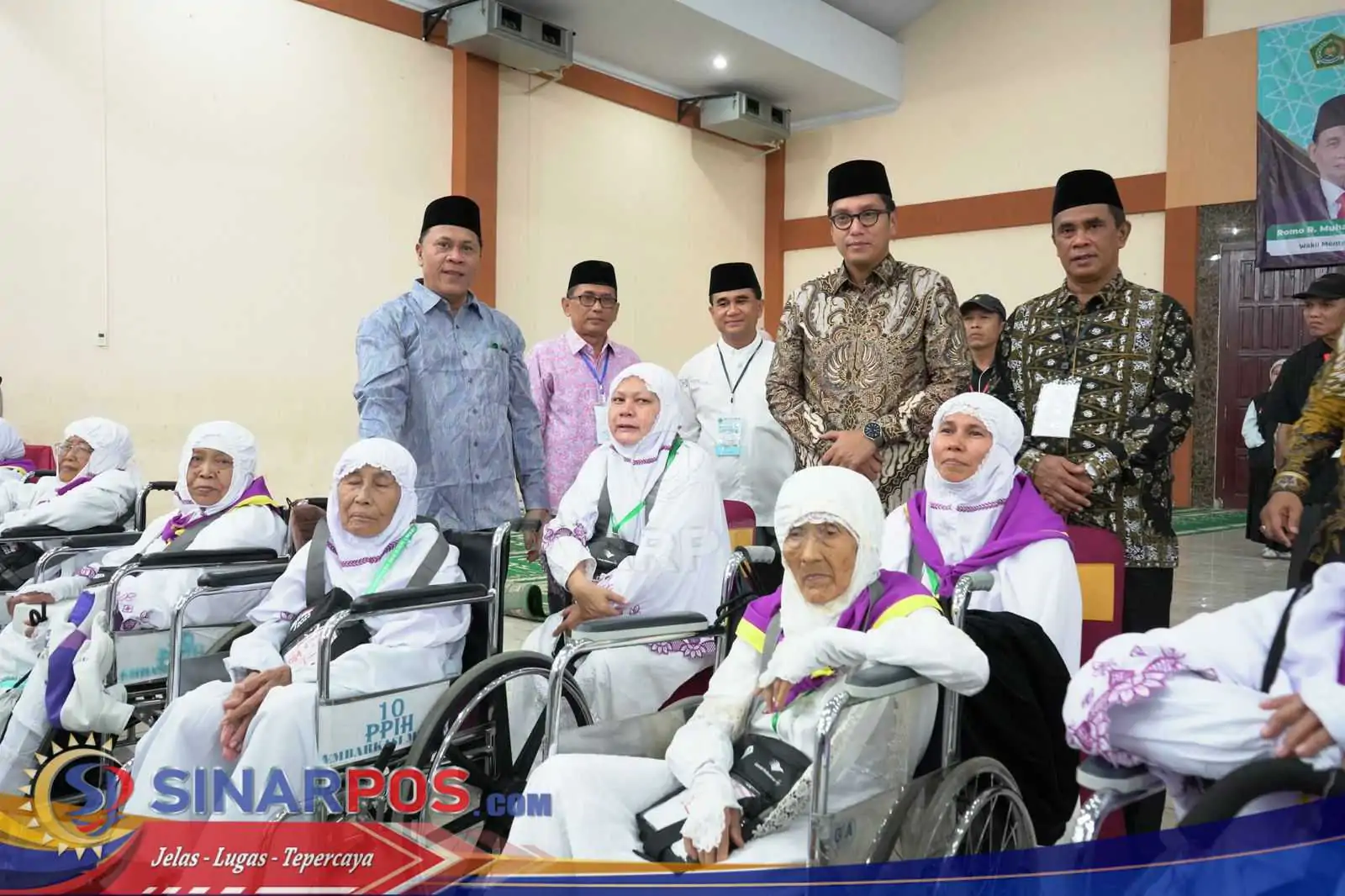 360 Jemaah Calon Haji Kloter 21 Embarkasi Medan Resmi Diberangkatkan ke Tanah Suci