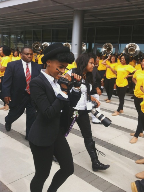 XXX brownglucose:goldenafrodite:Janelle Monáe photo