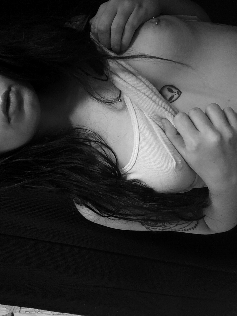 b-a-s-t-e-t:  a–t–m–o–s–p–h–e–r–e:  Instagram