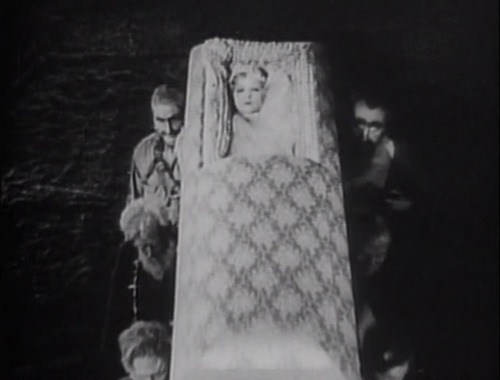 zgmfd:White Zombie (1932)