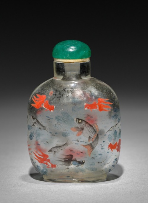 cma-chinese-art: Snuff Bottle with Stopper, 1736, Cleveland Museum of Art: Chinese Art Size: with co