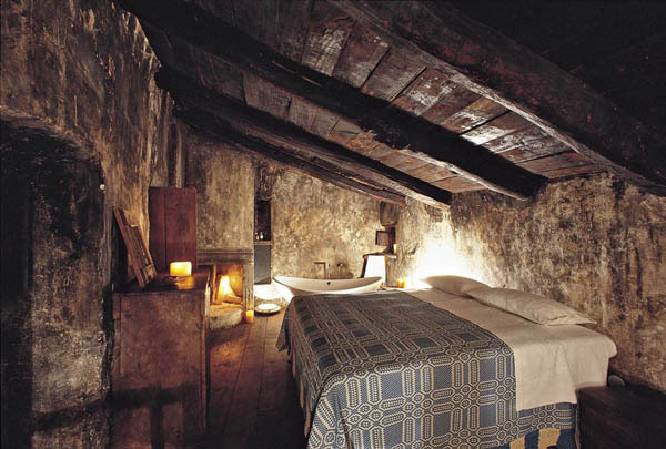 fuckyeahawesomehouses:  Romantic Sextantio Hotel, Italy