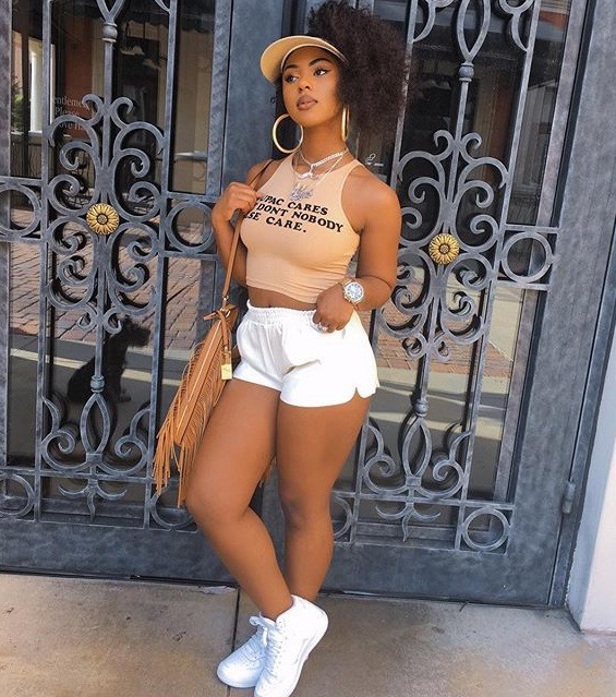 fashionistasrus:  Instagram: shakyra.kakes