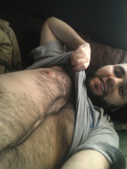 gltbears:  furandsuch:  Fur flash! Maybe