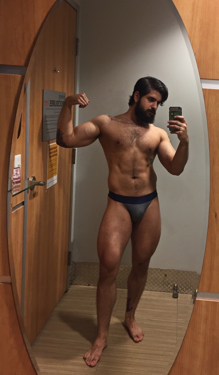 therealtomtoms:    📷💥 Durcek 💦 