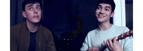 crescendohowell:A Lovely Night (La La Land Cover) || Thomas Sanders & Ben J. Pierce