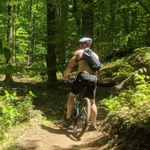 Please share :)Follow us on instagram:www.instagram.com/mtnbikegear