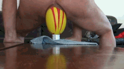 Xxxnewstitch:  Yesfistme:  Superwreckedholes:  Now That’s A Hot Hole.  Nicely