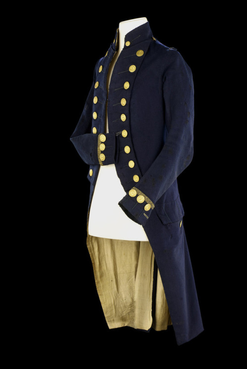 respectablespy: Rear Admiral’s undress coat worn by Nelson at the Battle of the Nile in 1798. 