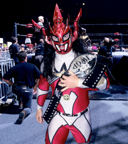 Jushin “Thunder” Liger: IWGP Junior Heavyweight Champion - WCW Monday Nitro [December 6th, 1999]
One of the things I really enjoyed about WCW was how Mike Tenay and others would openly discuss wrestling promotions outside of America. Liger was a guy...